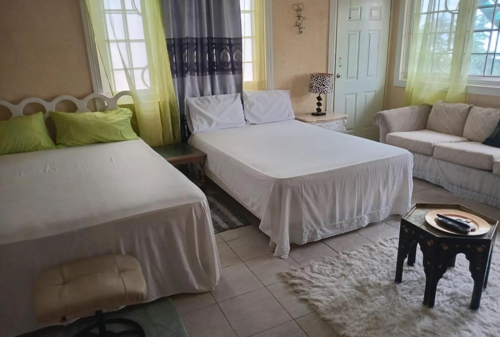 Homestay Top Klass Villas Kingston